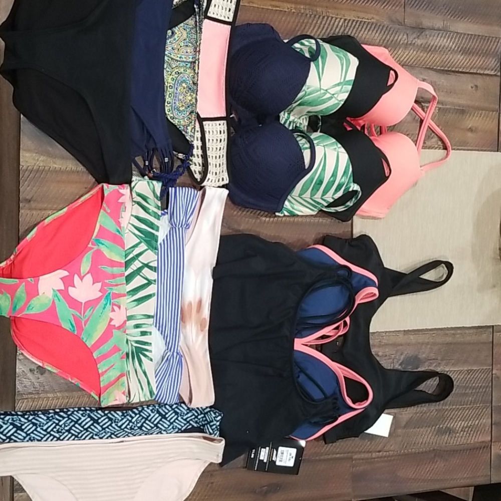Limited Time Deal!! 7 swim tops, 10 swim bottoms!!